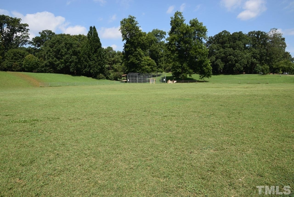1031 Nicholwood Drive - Photo 28