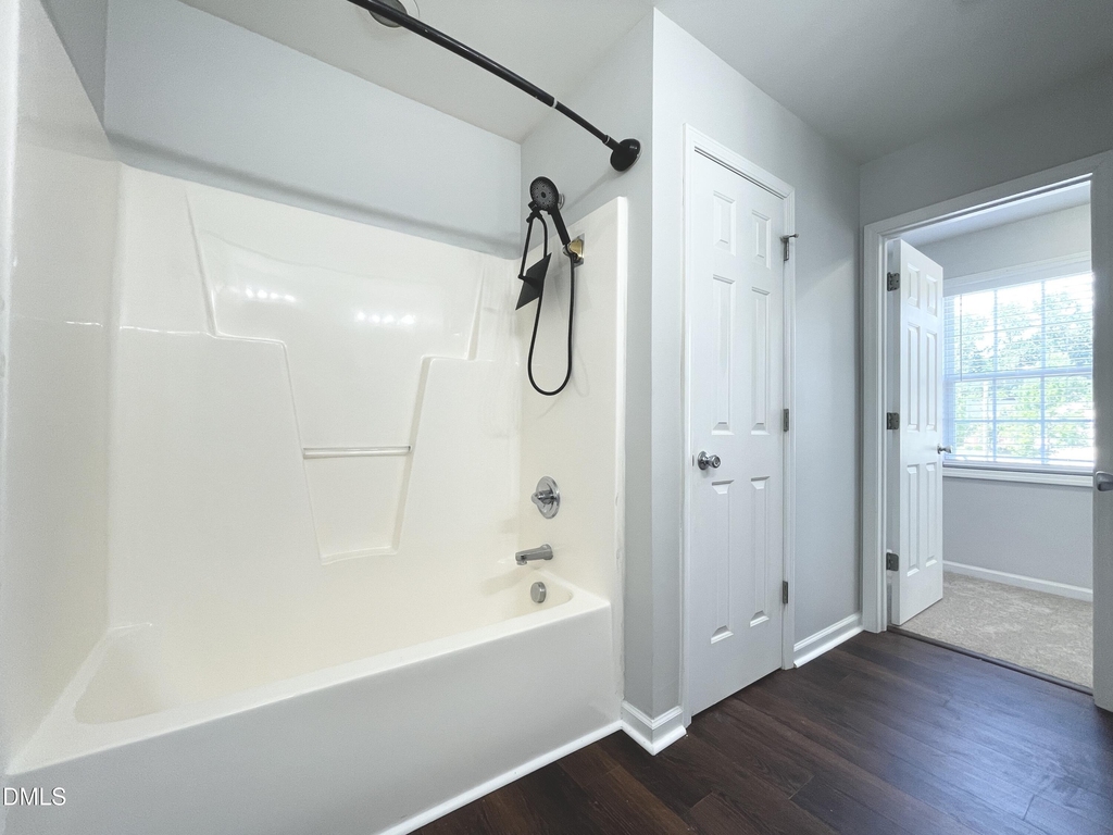 112 Taylors Creek Court - Photo 26