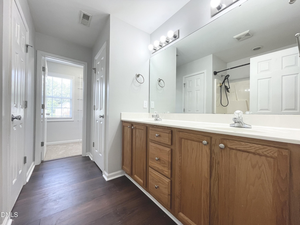 112 Taylors Creek Court - Photo 25