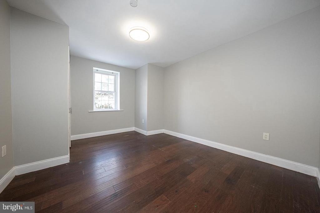 625 Chelten Hills Drive - Photo 24