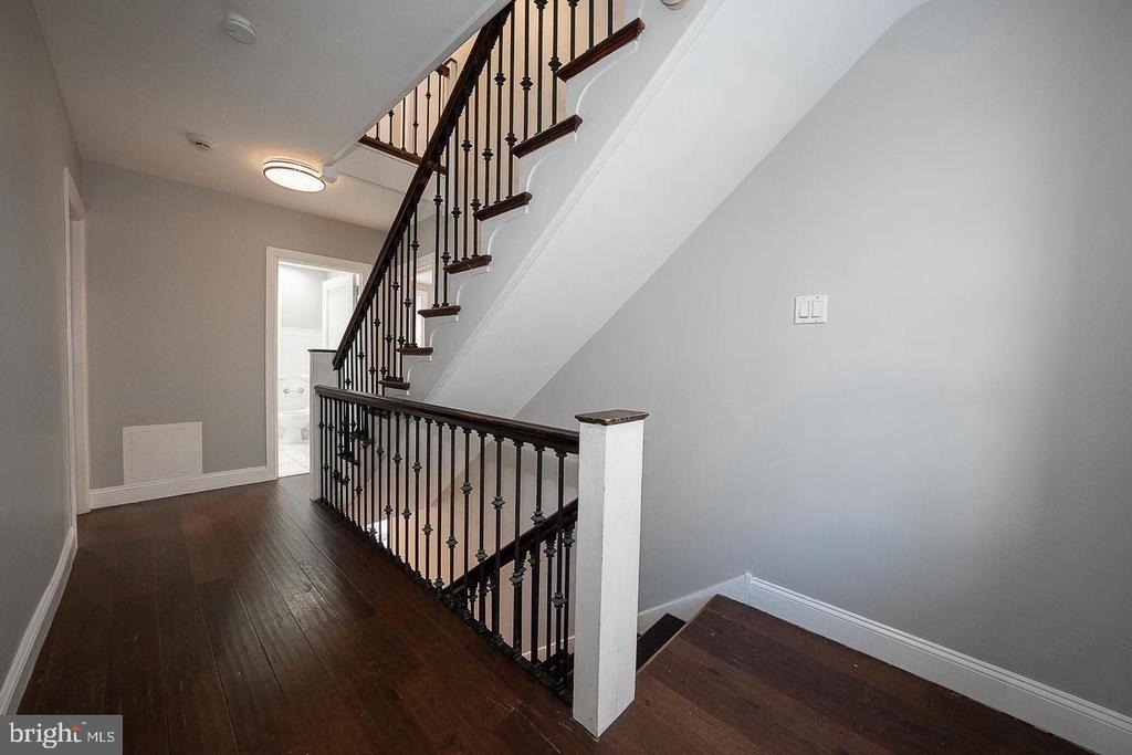 625 Chelten Hills Drive - Photo 16