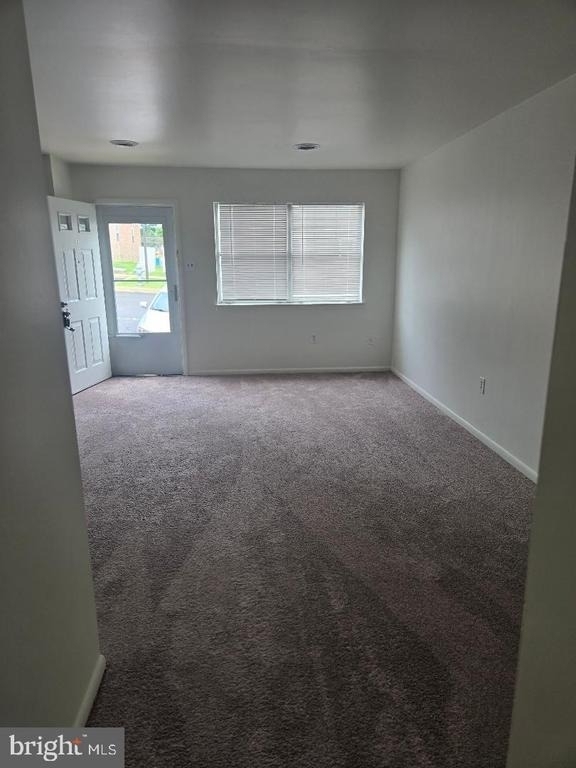515 N York Road - Photo 1