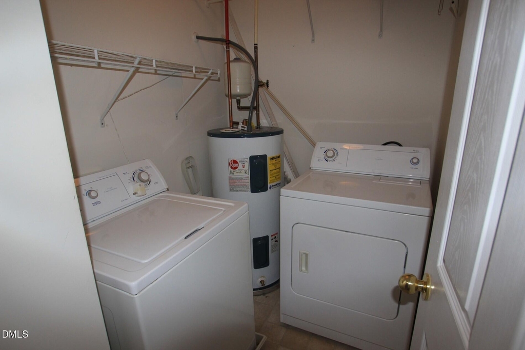 3021 Barrymore Street - Photo 8