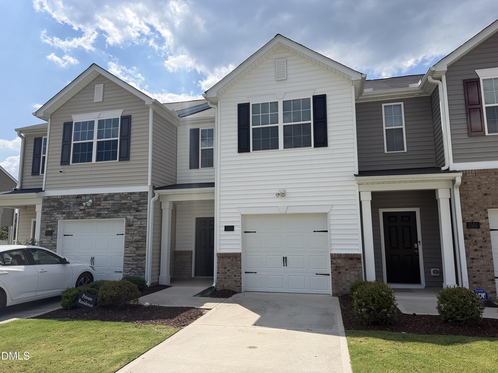 1503 Gracie Lane - Photo 1