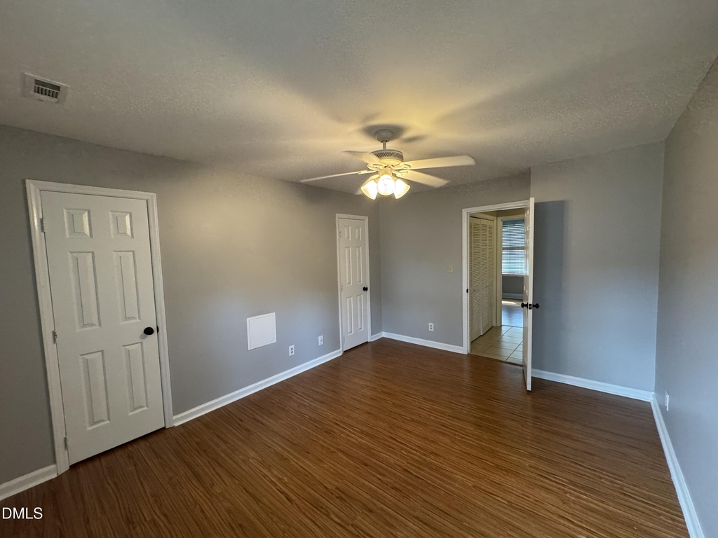 5612 Darrow Drive - Photo 12