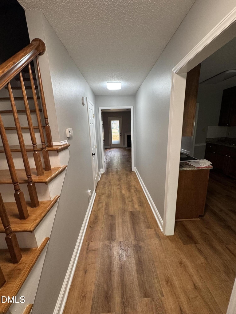 5612 Darrow Drive - Photo 3