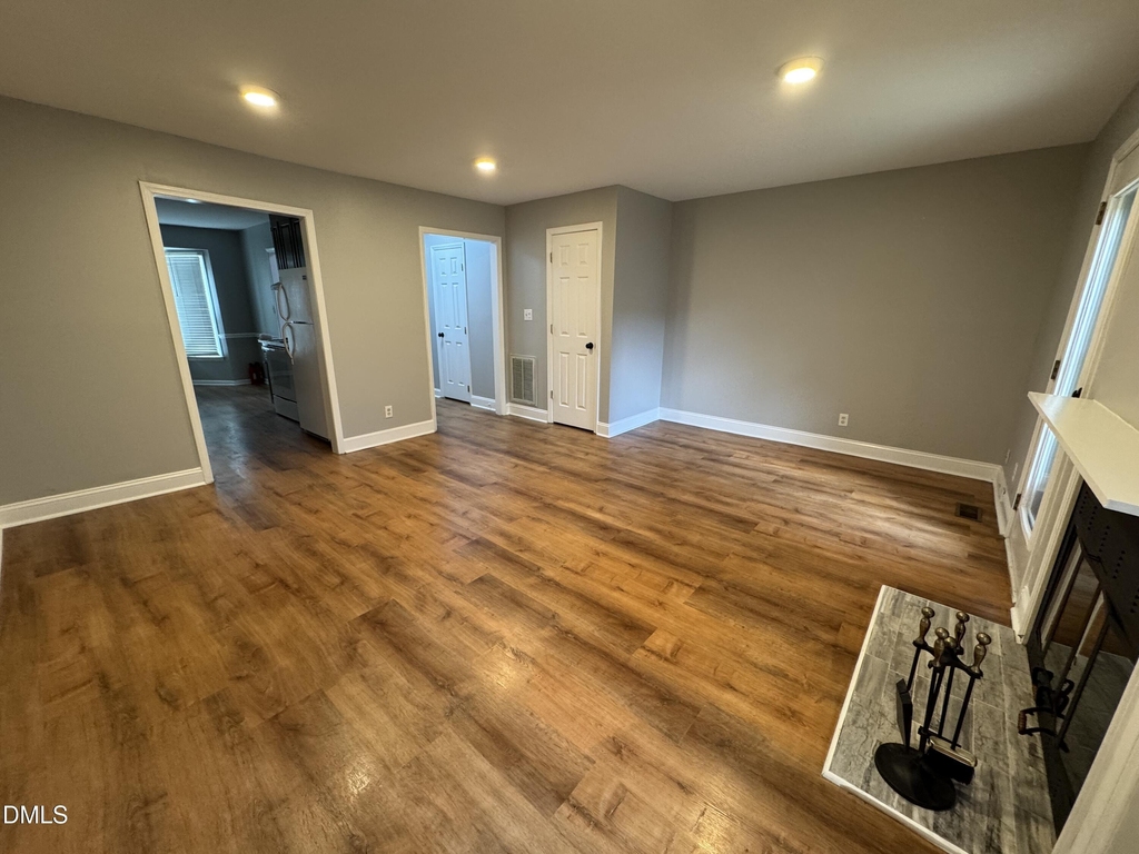 5612 Darrow Drive - Photo 7