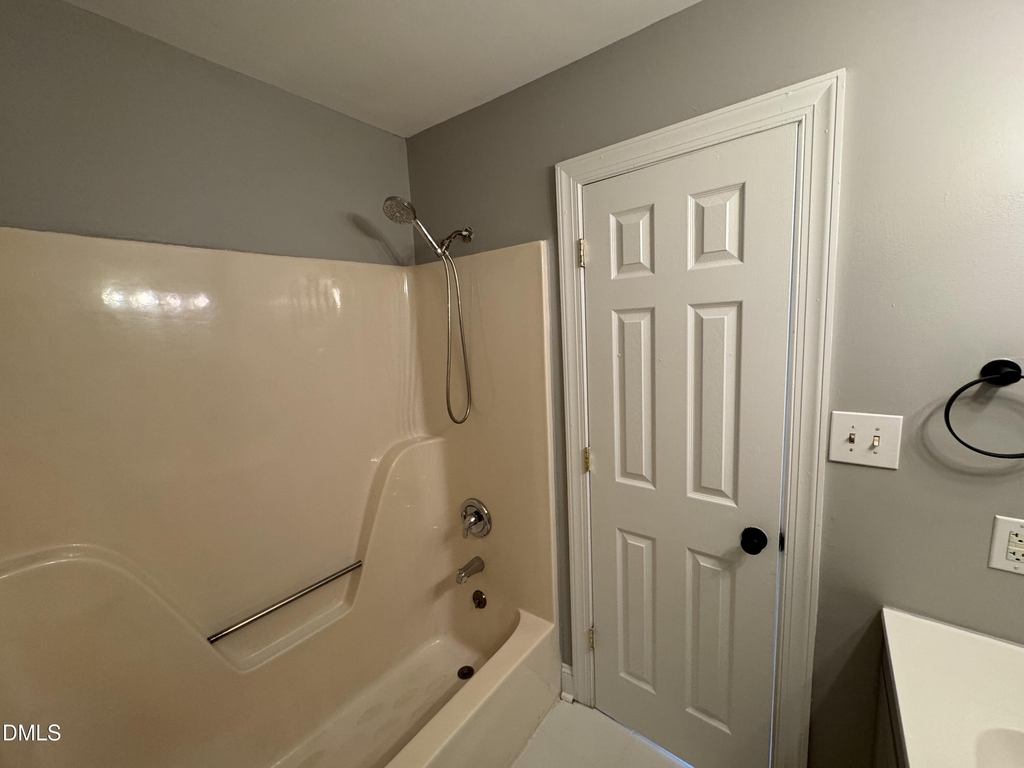 5612 Darrow Drive - Photo 19