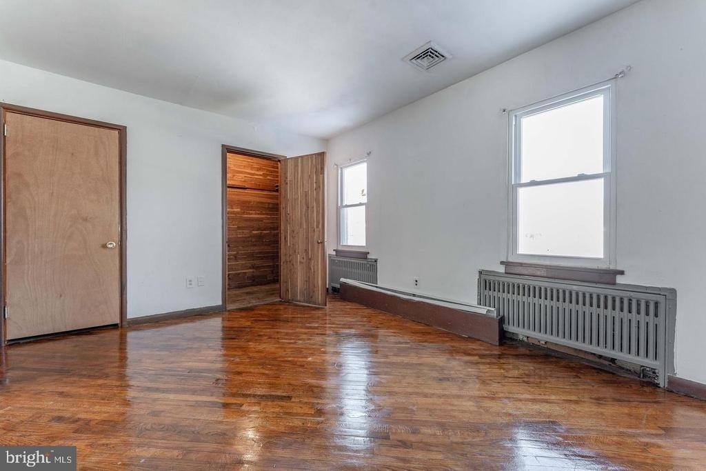 390 Mary Street - Photo 37