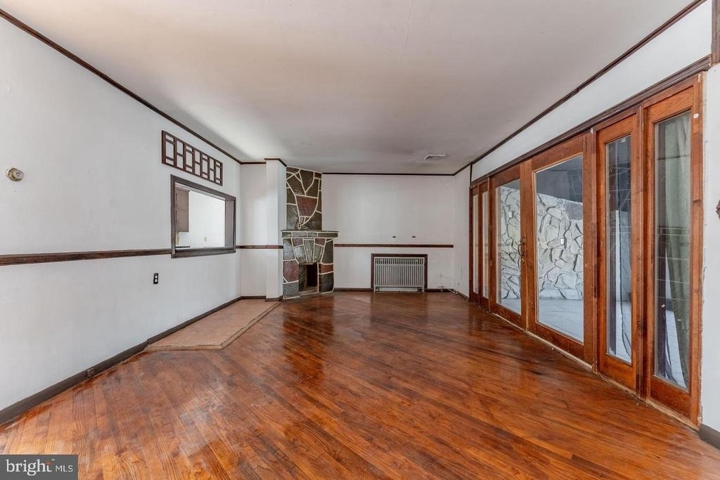 390 Mary Street - Photo 23
