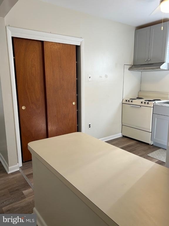 238 W Gay Street - Photo 2