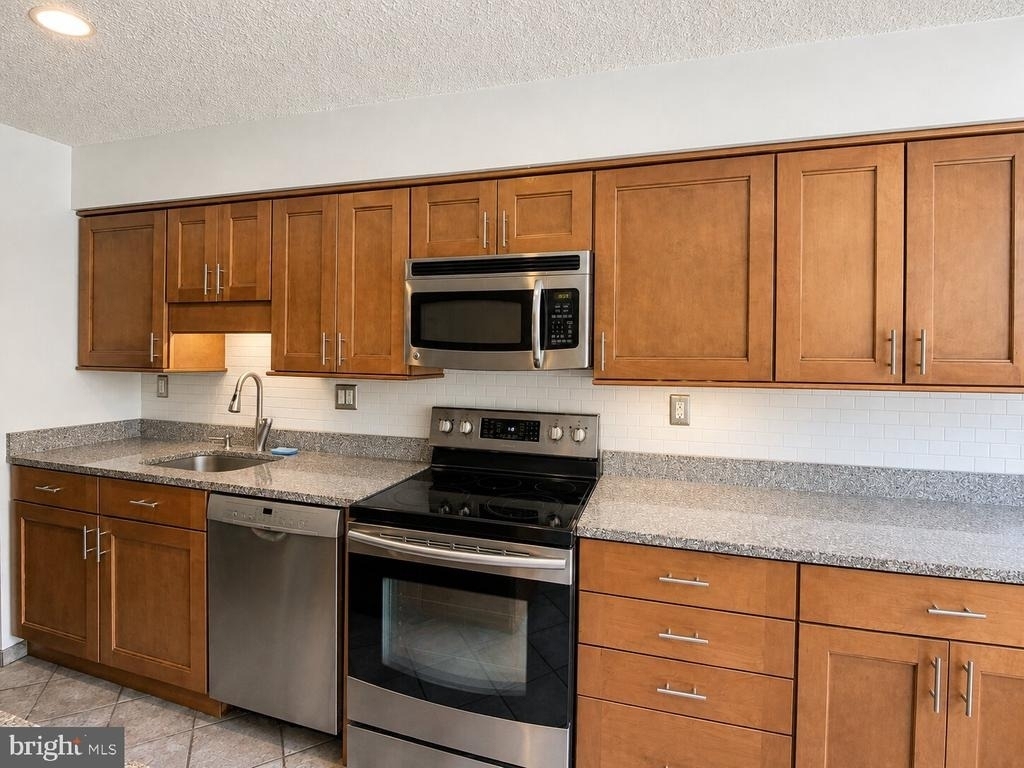 326 Brigade Court - Photo 6