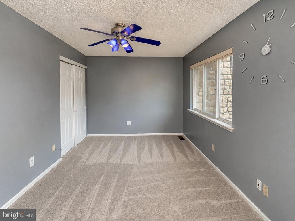 326 Brigade Court - Photo 15