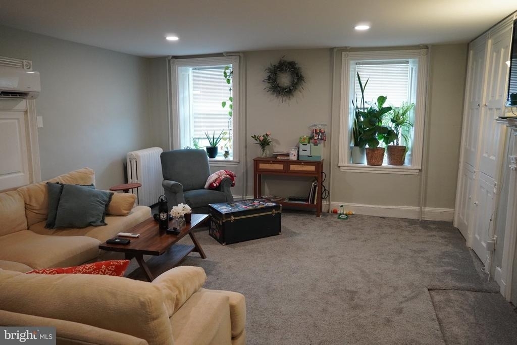 609 Lancaster Avenue - Photo 3