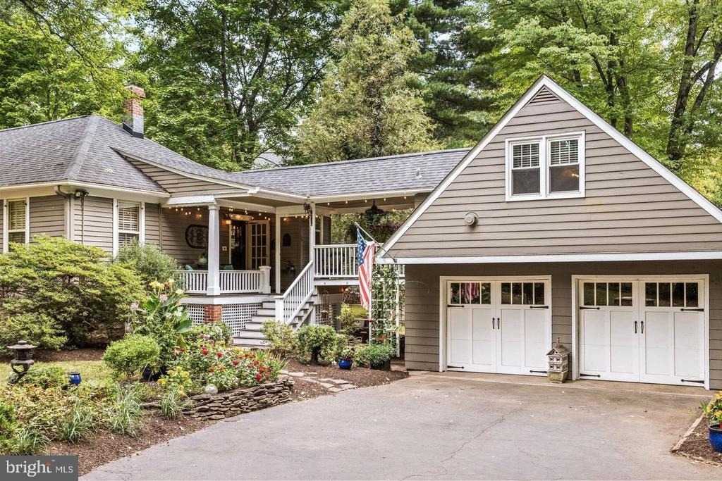 731 River Road - Photo 1