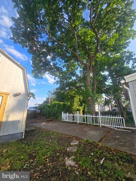 1232 Pine Grove Street - Photo 1