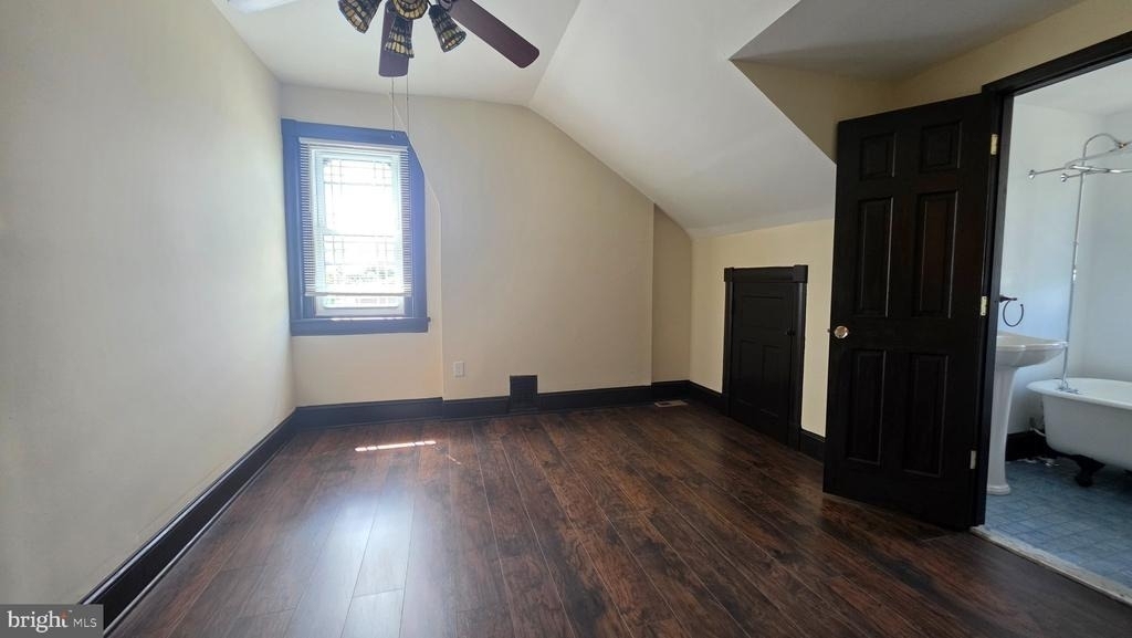 178 Brunswick Avenue - Photo 4
