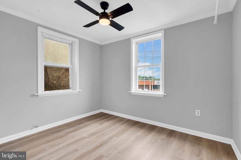 916 Jersey Avenue - Photo 13