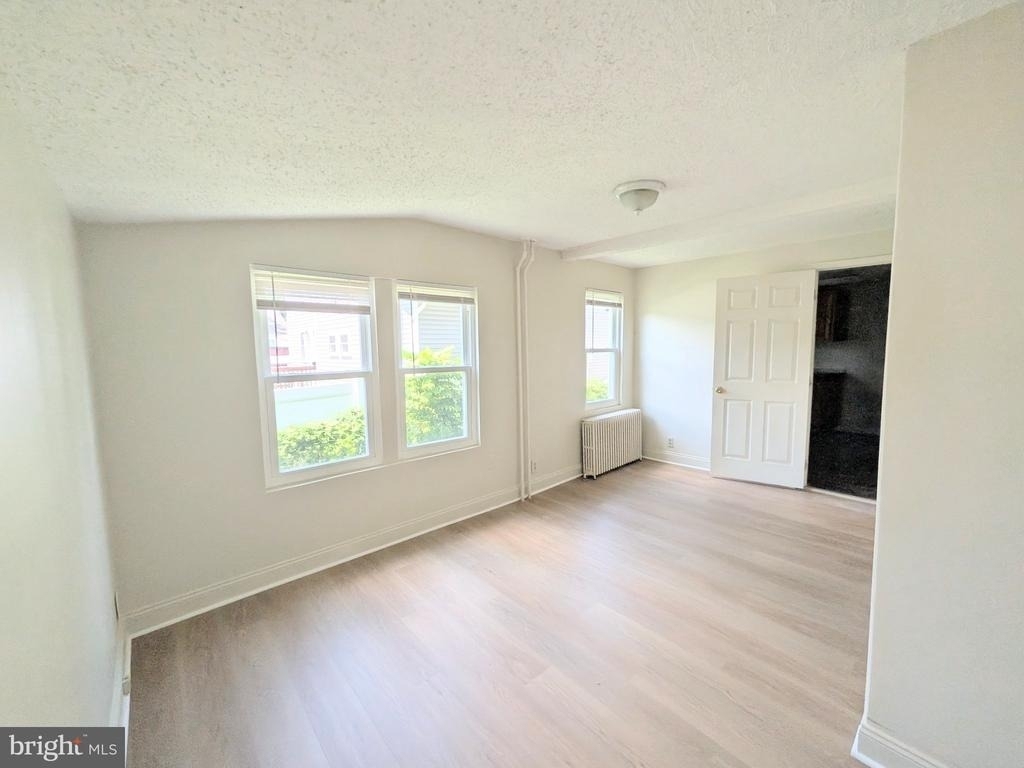 7 Dresser Avenue - Photo 5