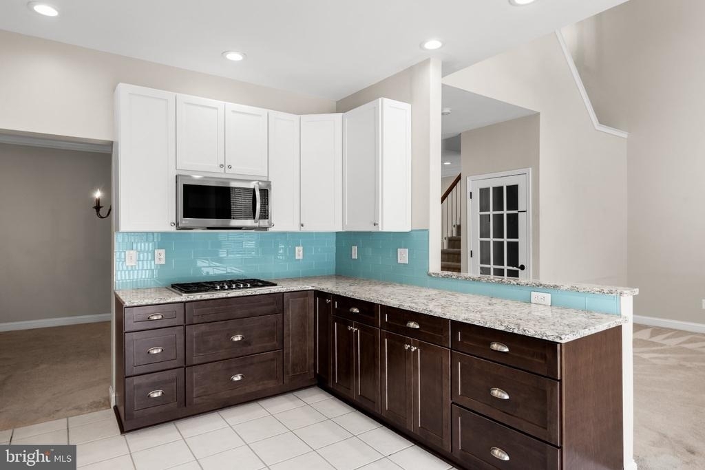 9 Ross Way - Photo 10