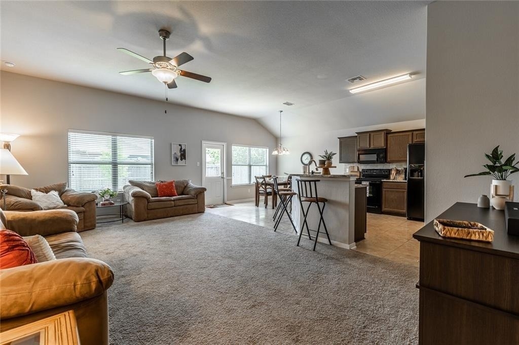 8125 Bridgepointe Dr - Photo 5