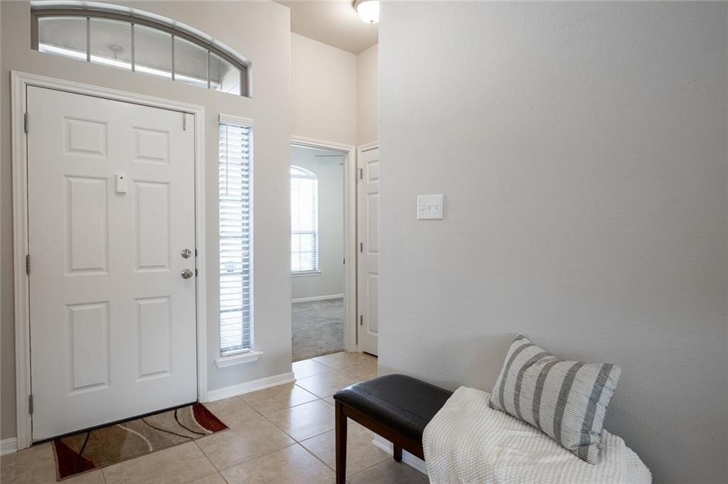 8125 Bridgepointe Dr - Photo 3