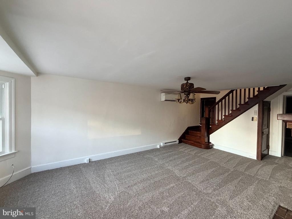 19 S Main - Photo 4