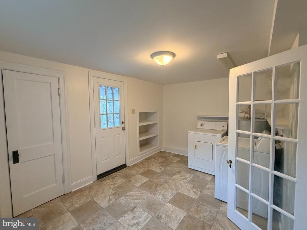 19 S Main - Photo 15