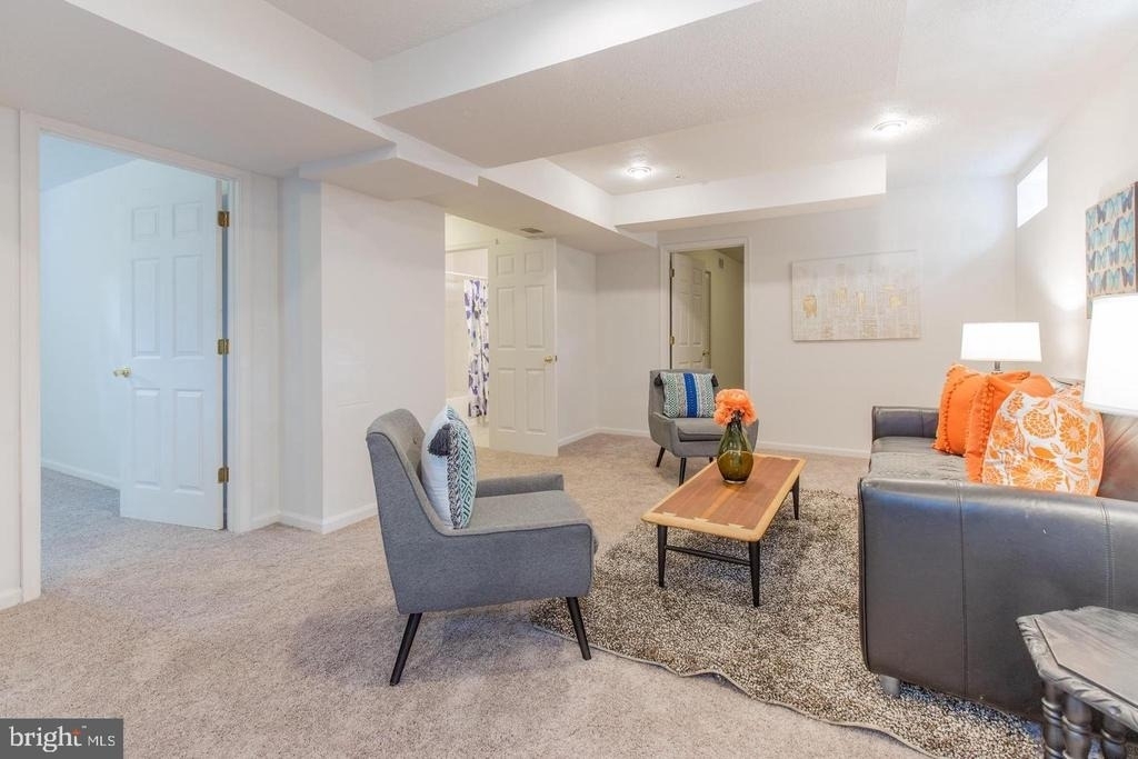 2024 Evansdale Drive - Photo 38