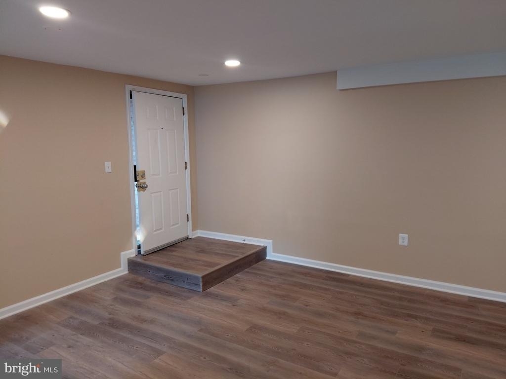 7161 Cross Street - Photo 8