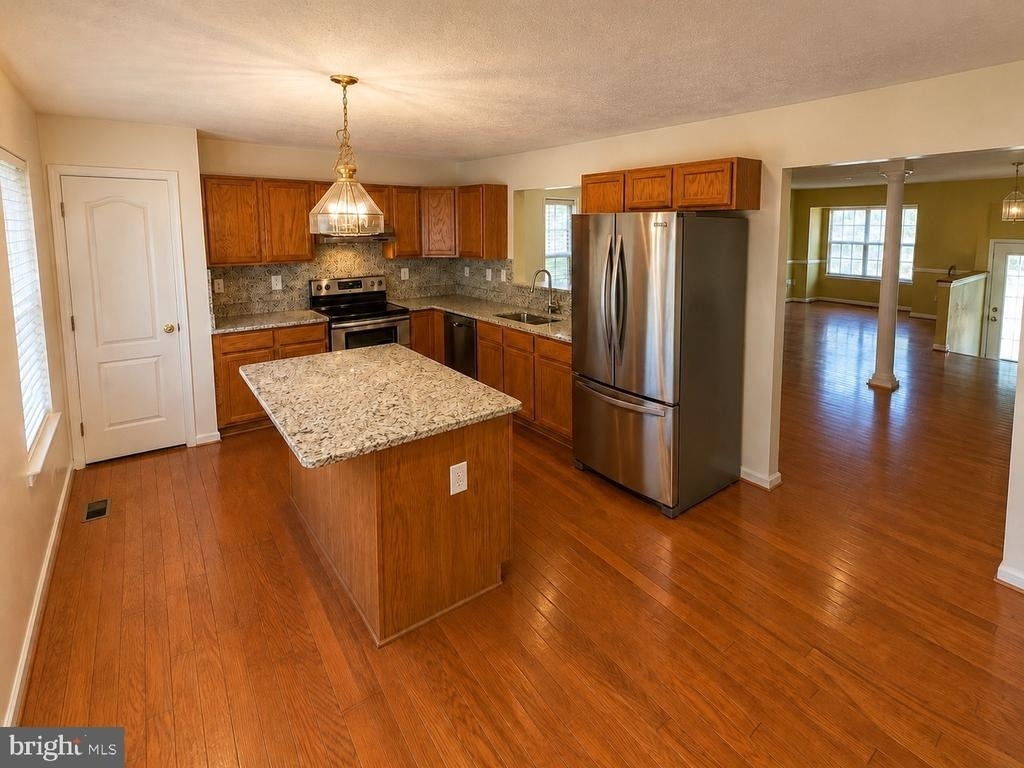 16417 Eves Court - Photo 4