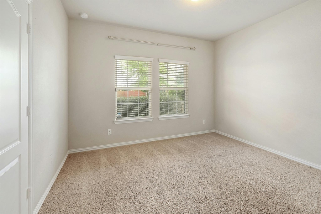 1029 Feldspar Stream Way - Photo 8