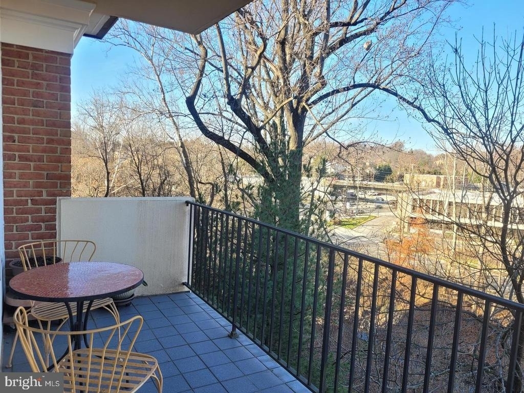 8101 Connecticut Avenue - Photo 17
