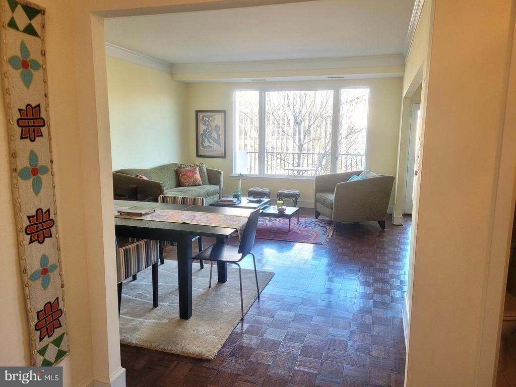 8101 Connecticut Avenue - Photo 4