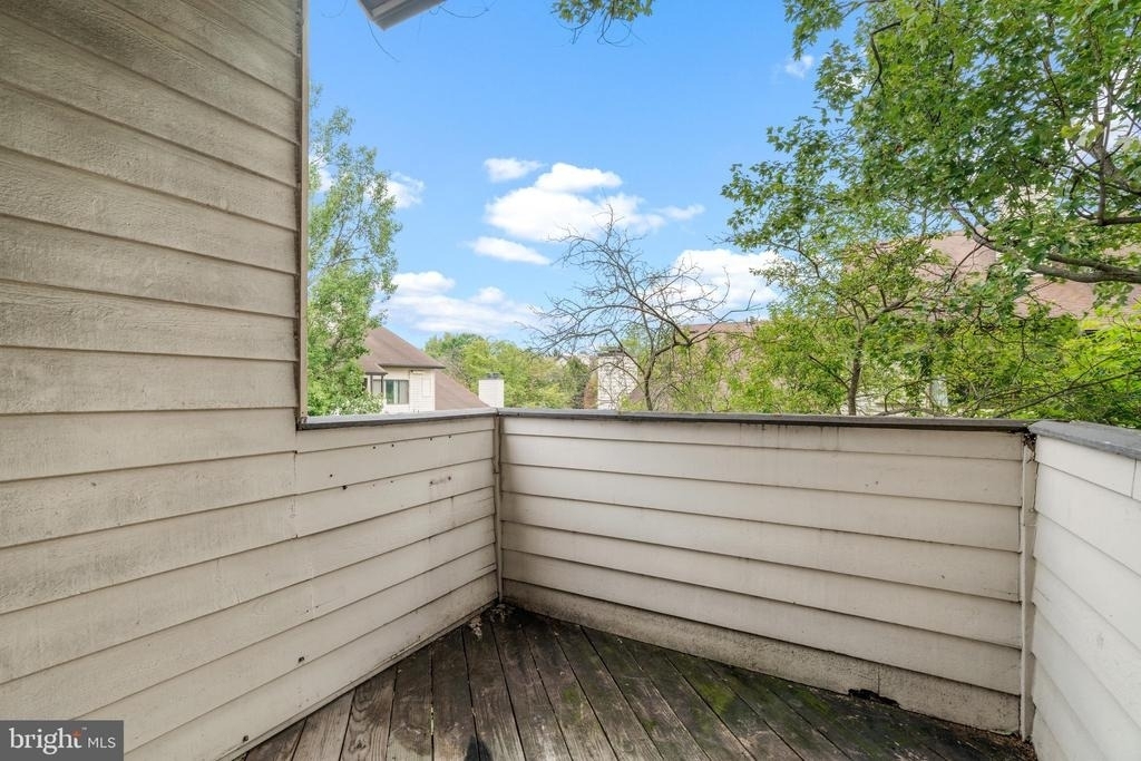 9934 Hellingly Place - Photo 23