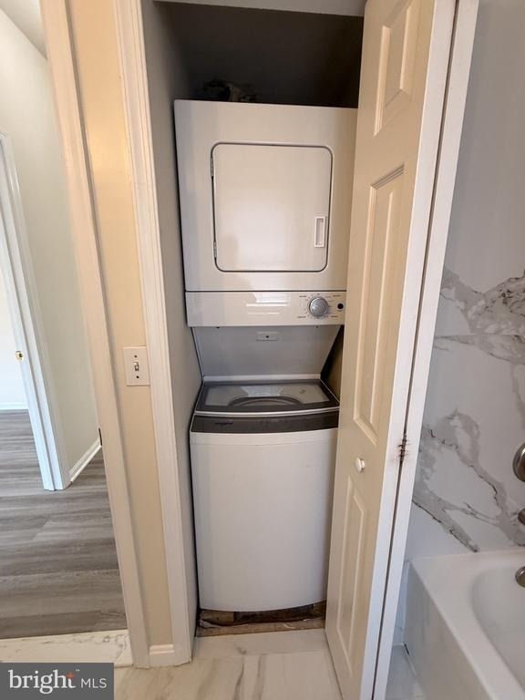 324 Top Floor Main Street - Photo 15
