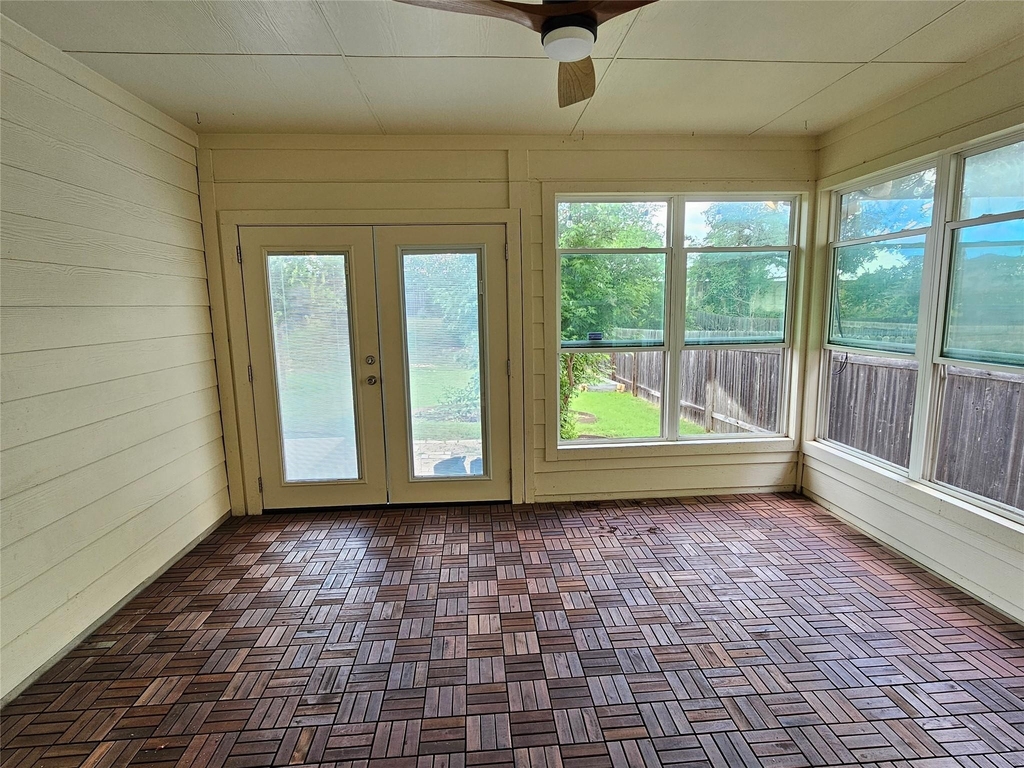 13708 Loleta Way - Photo 31