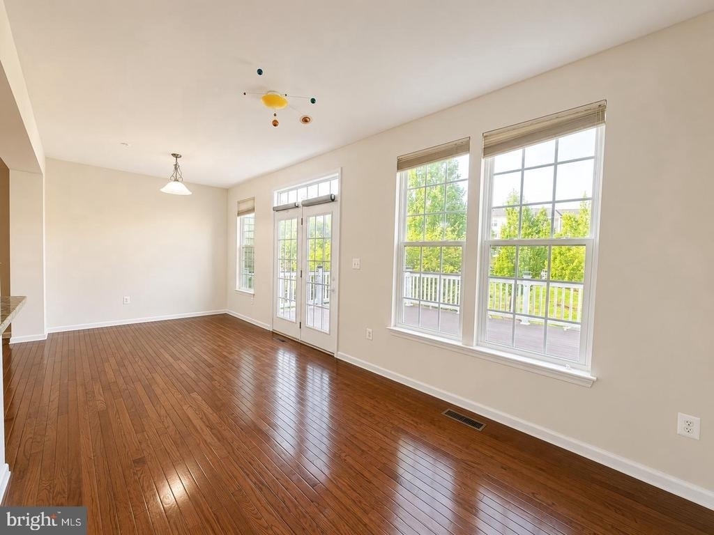 22605 Winding Woods Way - Photo 8