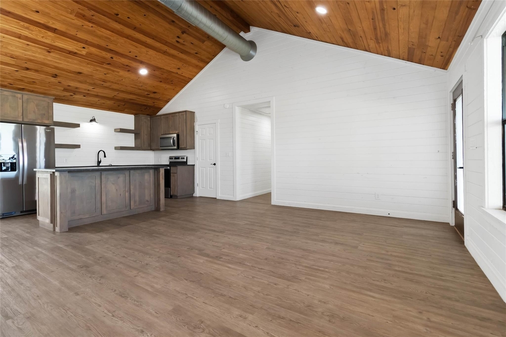 1525 Scull Rd - Photo 3