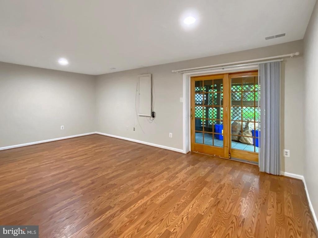 10642 Tuppence Court - Photo 17