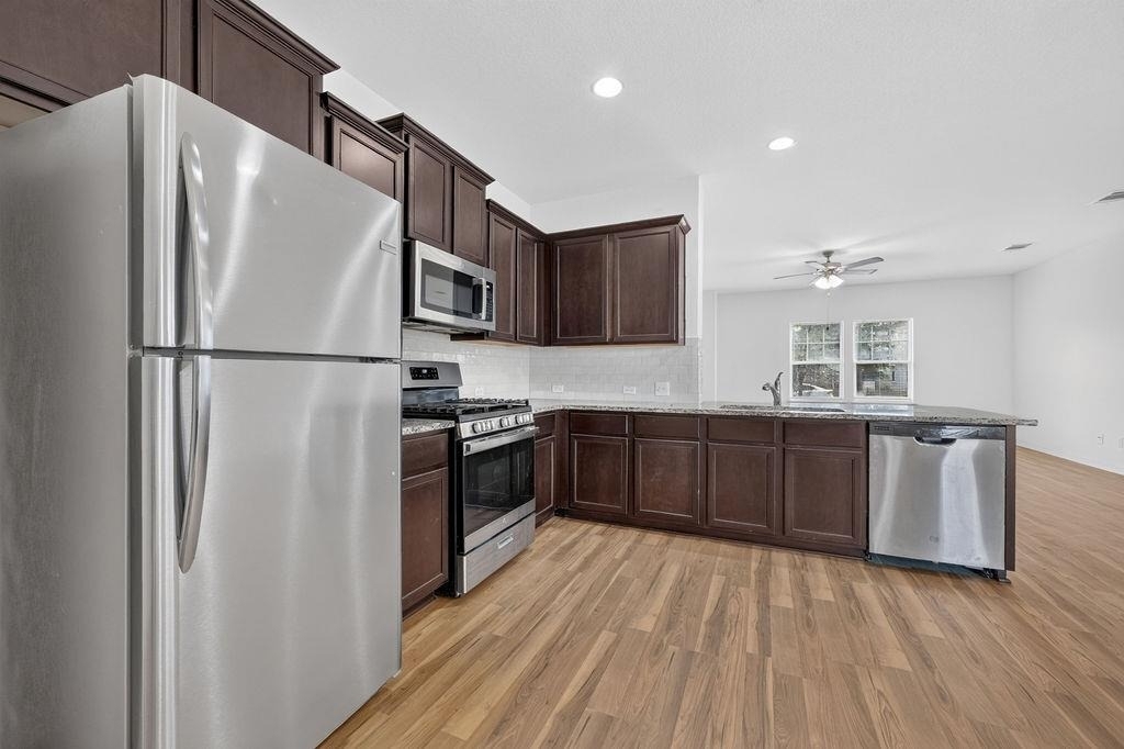 217 Bent Creek Dr - Photo 8