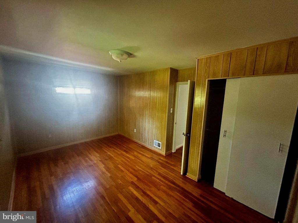 11004 Schuylkill Road - Photo 10