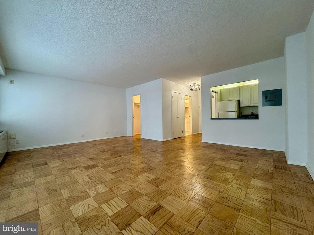 5500 Friendship Boulevard - Photo 8