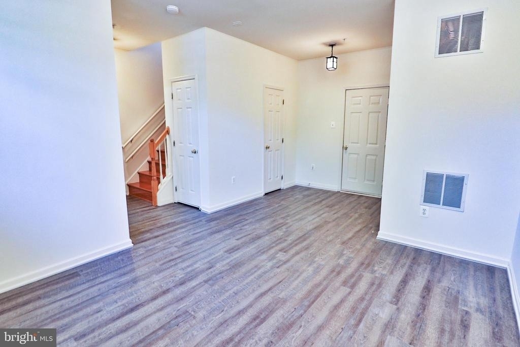526 Redland Boulevard - Photo 39