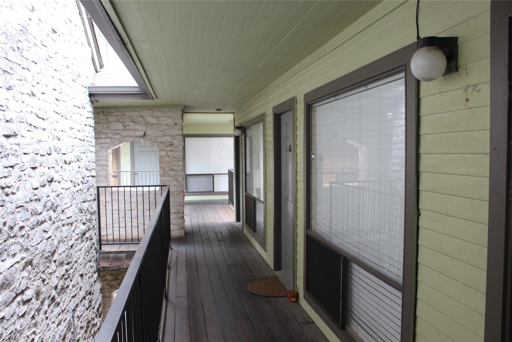 2815 Rio Grande St - Photo 13