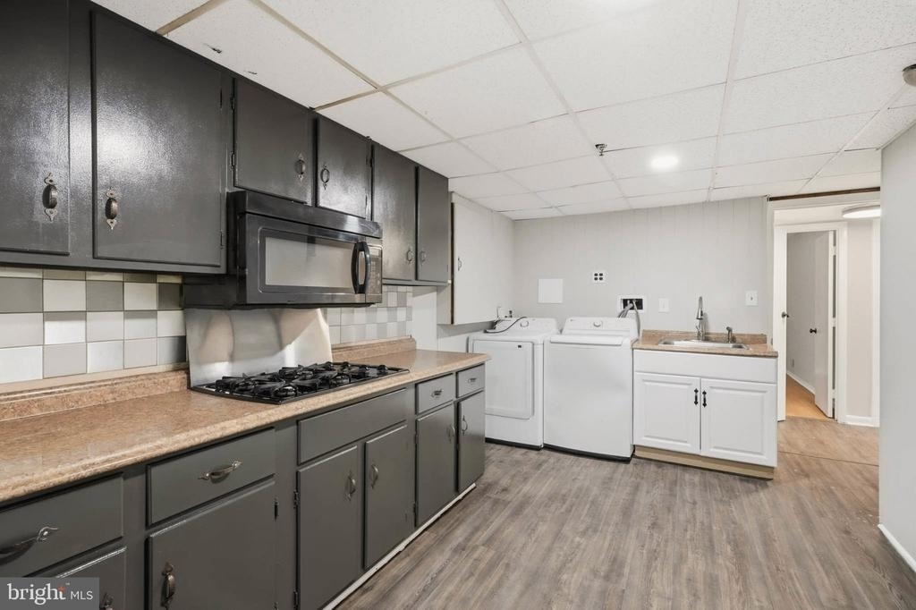 808 E Franklin Avenue - Photo 23