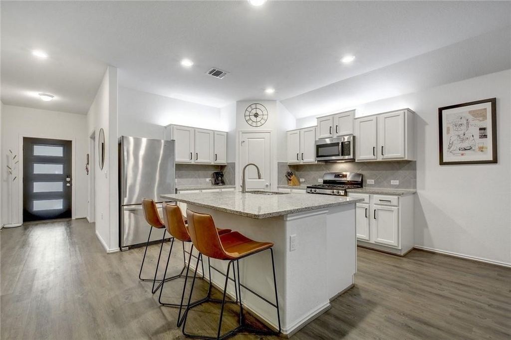 15400 Summer Ray Dr - Photo 2