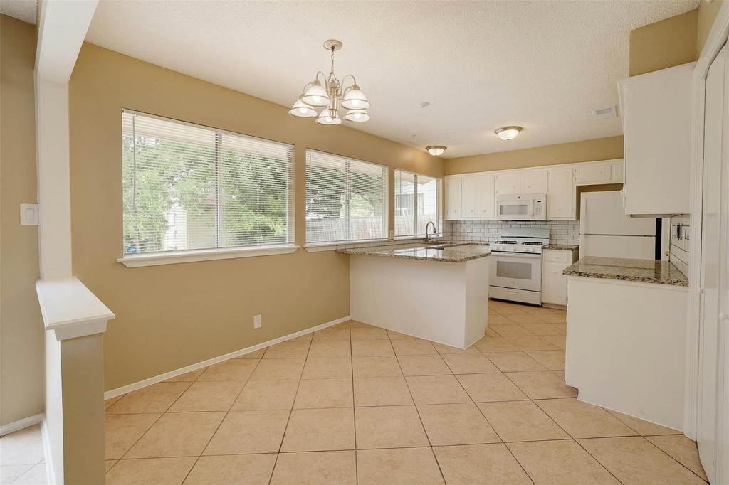 9620 Chukar Cir - Photo 6