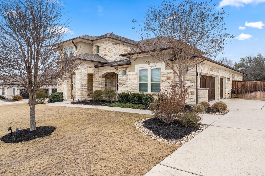 3018 Alton Pl - Photo 2