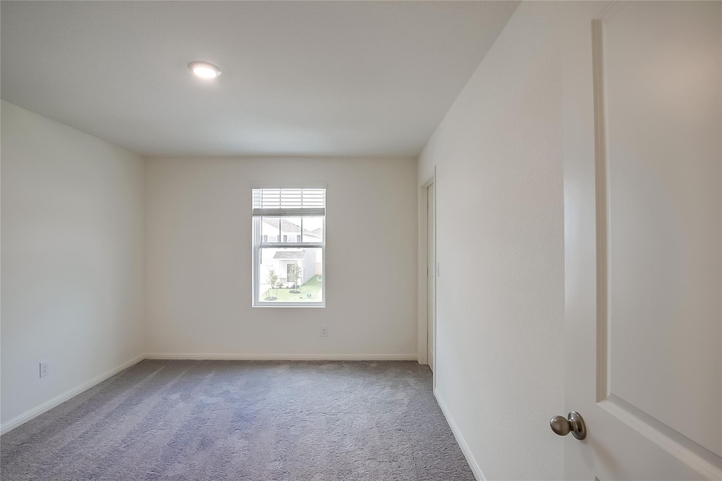110 Blackbear Dr - Photo 18